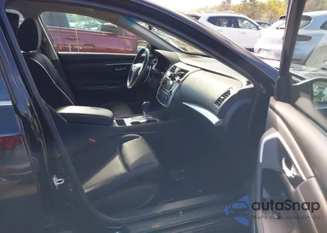 2017 Nissan Altima 2.5 Sr z USA, uszkodzony, nr VIN 1N4AL3AP5HC174784